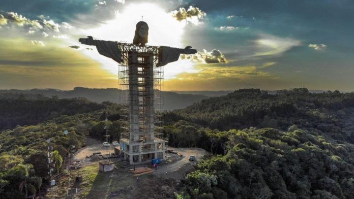 Cristo Protector De Brasil La Estatua Que Ser M S Alta Que El Redentor De R O De Janeiro